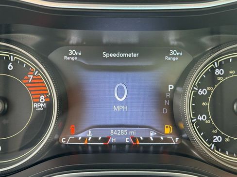 Used 2021 Jeep Cherokee Latitude Lux 80th Anniv w/ Quick Order Package 26U 80TH image 16