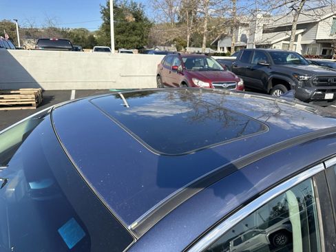 Used 2018 Subaru Legacy 2.5i Limited image 7