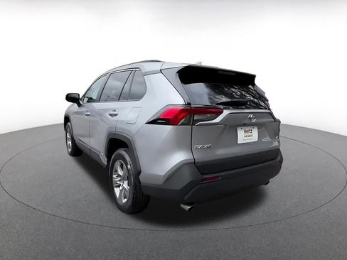 Used 2025 Toyota RAV4 LE AWD/4WD image 11