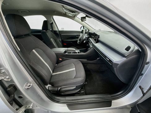 Used 2024 Hyundai Sonata SEL FWD image 31