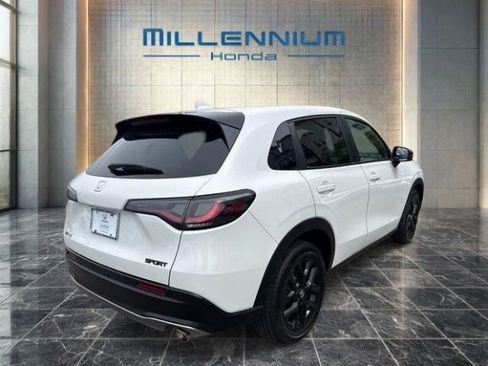 Certified 2023 Honda HR-V Sport image 16