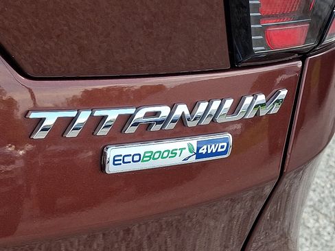Used 2018 Ford Escape Titanium AWD/4WD image 34