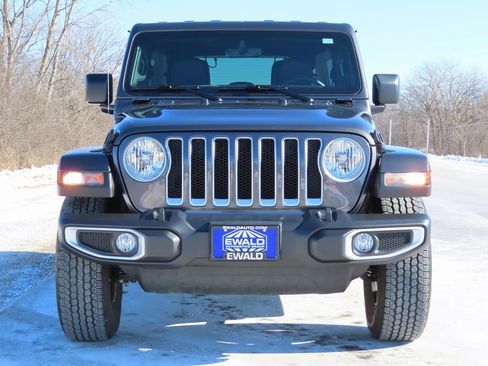Certified 2022 Jeep Wrangler Unlimited Sahara w/ Cold Weather Group image 14
