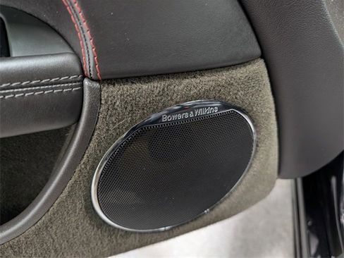 Used 2015 Jaguar XKR R image 17