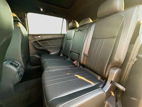 Used 2023 Volkswagen Tiguan SE R-Line image 20