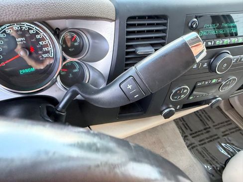 Used 2013 Chevrolet Silverado 1500 2WD Crew Cab Hybrid image 26