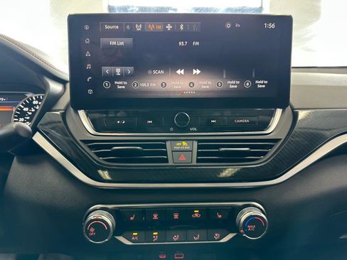 Used 2023 Nissan Altima 2.5 SR w/ SR Premium Package image 51