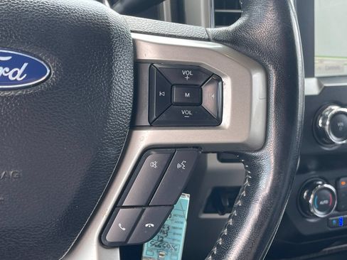 Used 2021 Ford F250 Lariat w/ Lariat Value Package AWD/4WD image 26