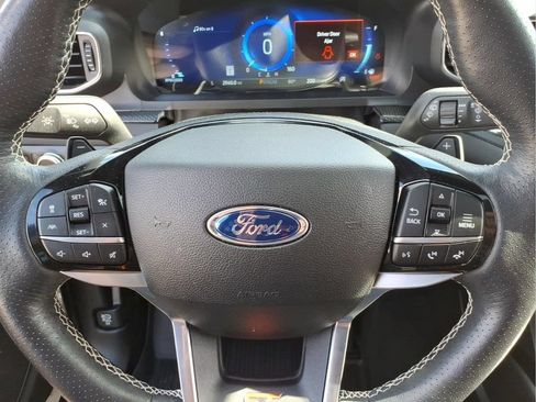 Used 2023 Ford Explorer ST w/ Equipment Group 401A AWD/4WD image 26