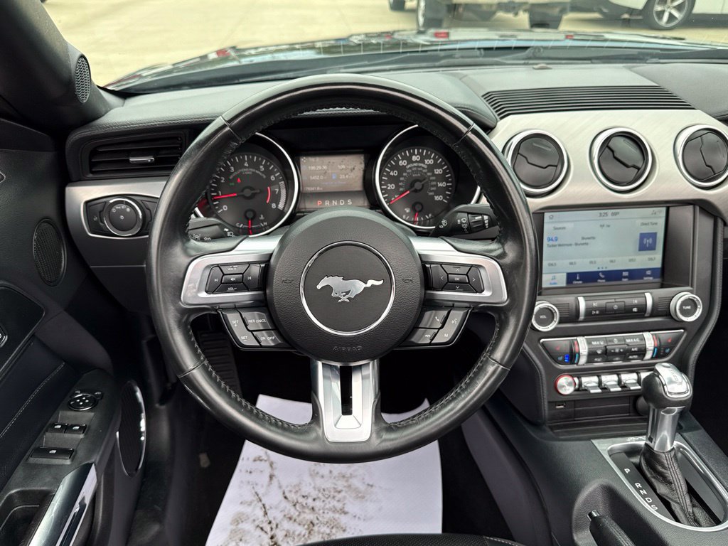 Used 2022 Ford Mustang Premium RWD image 33
