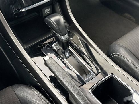 Used 2016 Honda Accord Sport image 23