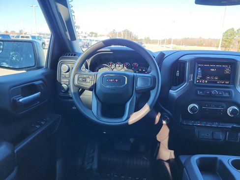 New 2026 GMC Sierra 1500 Pro w/ Pro Value Package AWD/4WD image 9