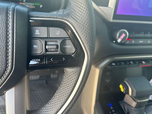 New 2026 Toyota Tundra Platinum AWD/4WD image 18