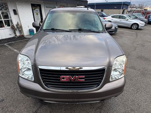 Used 2013 GMC Yukon XL SLT image 9