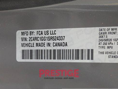 Used 2025 Chrysler Pacifica Limited FWD image 34