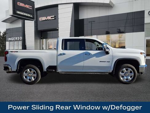 Used 2022 Chevrolet Silverado 2500 LTZ w/ LTZ Premium Package AWD/4WD image 27