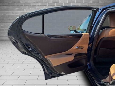 Used 2019 Lexus ES 350 w/ Accessory Package 2 FWD image 13