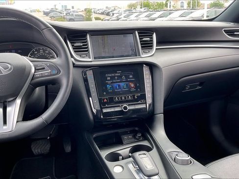 Used 2025 INFINITI QX55 Essential AWD/4WD image 6