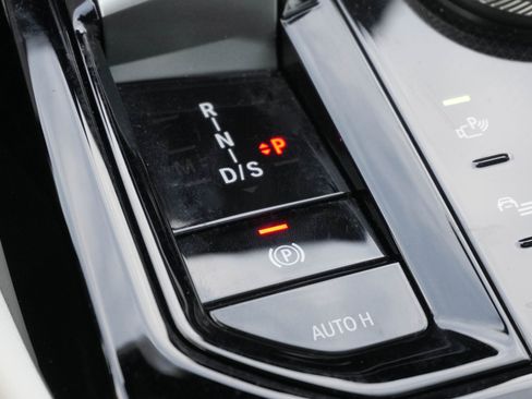 Used 2026 BMW 540i xDrive image 29