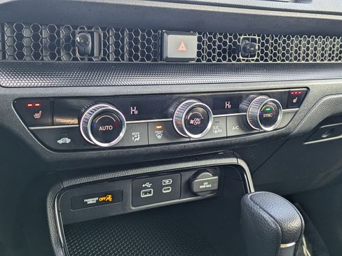 Used 2023 Honda CR-V EX image 20