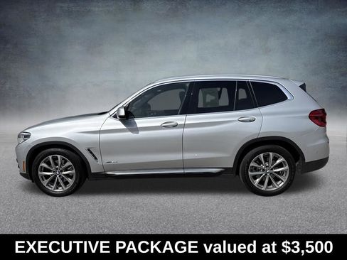 Used 2018 BMW X3 xDrive30i image 2