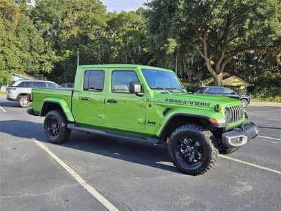 New 2025 Jeep Gladiator Sport