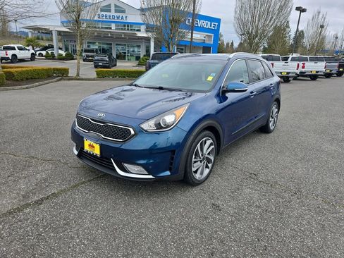 Used 2017 Kia Niro Touring image 1