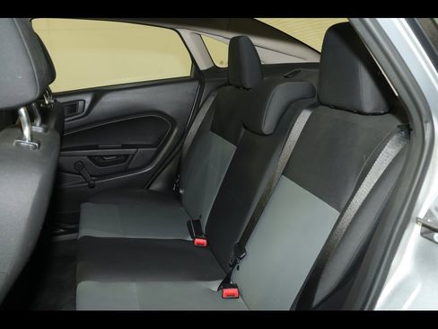 Used 2016 Ford Fiesta S image 17