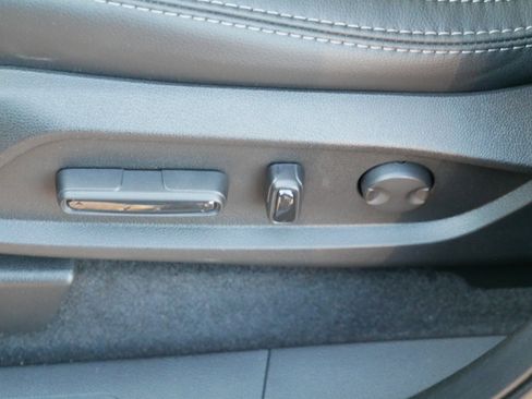 New 2026 Honda Pilot Touring image 16