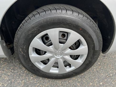 Used 2010 Toyota Corolla FWD image 25