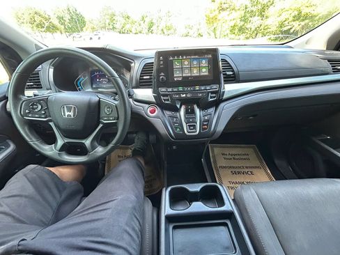 Used 2020 Honda Odyssey EX image 19