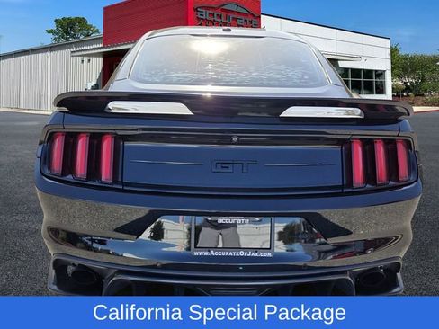 Used 2017 Ford Mustang GT Premium w/ Equipment Group 401A image 4