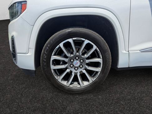 Used 2022 GMC Acadia Denali w/ Denali Ultimate Package AWD/4WD image 14