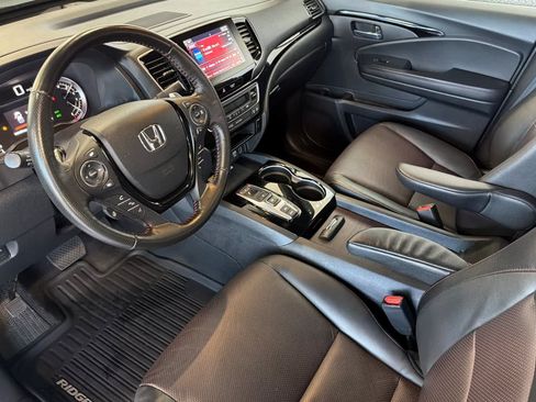 Used 2023 Honda Ridgeline Black Edition image 13