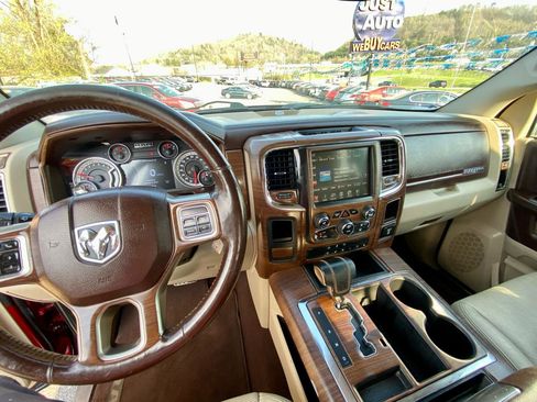 Used 2013 RAM 1500 Laramie image 19