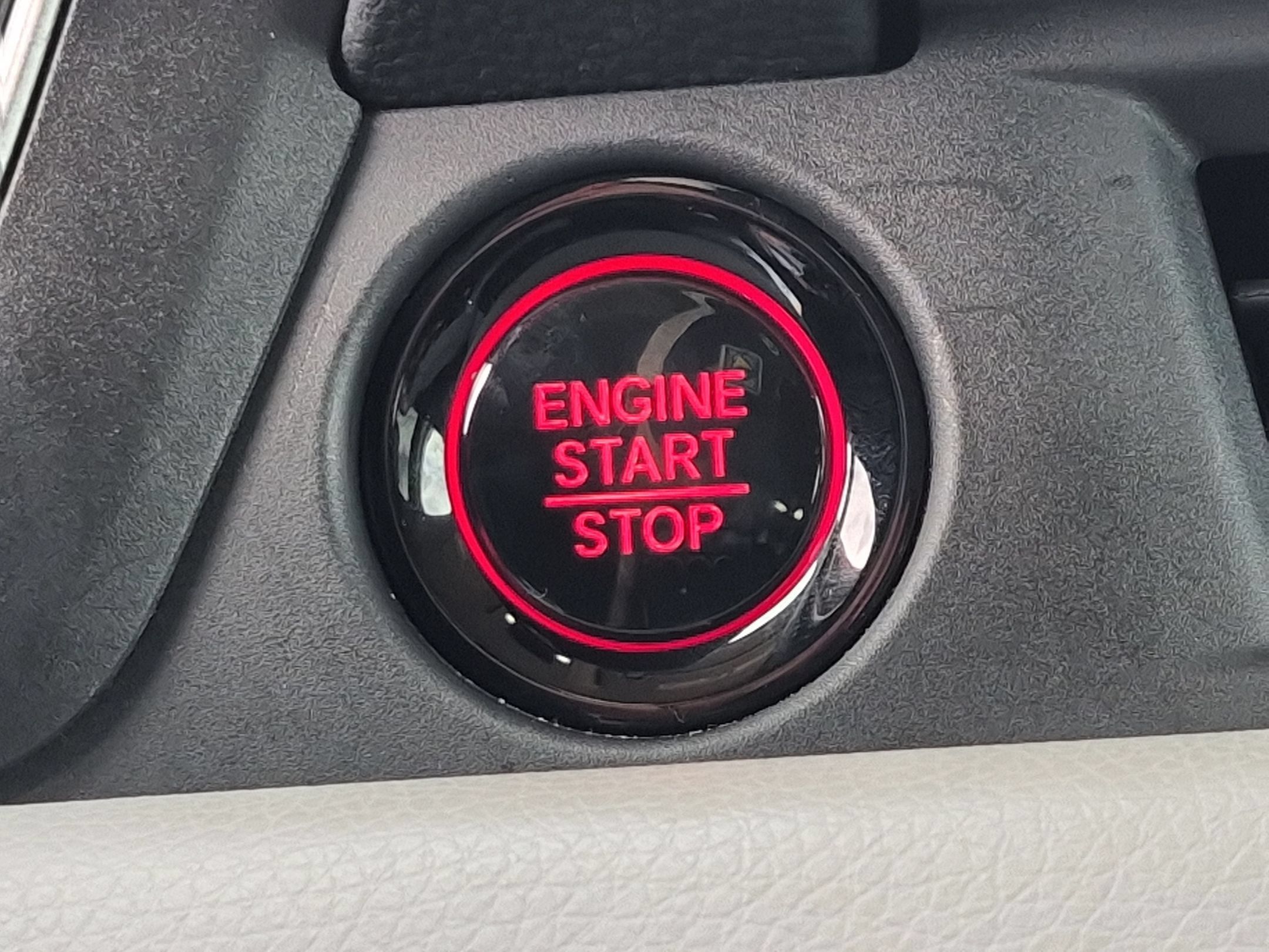 Certified 2025 Honda Pilot EX-L image 16