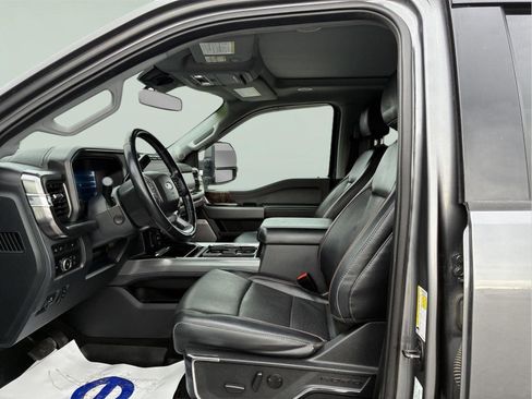 Used 2023 Ford F250 Lariat w/ Lariat Ultimate Package AWD/4WD image 15
