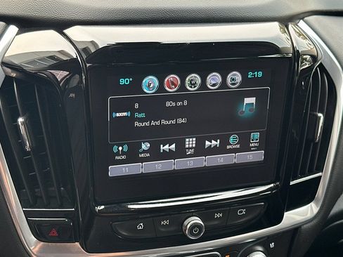 Used 2019 Chevrolet Traverse Premier AWD/4WD image 18