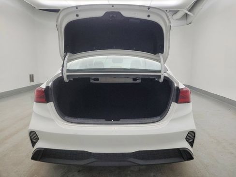 Used 2024 Kia Forte LXS image 29