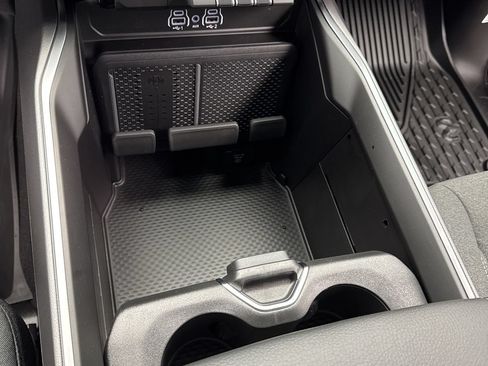 New 2026 RAM 1500 Big Horn AWD/4WD image 21