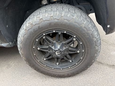 Used 2019 Chevrolet Colorado LT RWD image 5