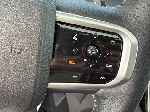 Certified 2025 Nissan Armada Platinum w/ Convenience Package image 11