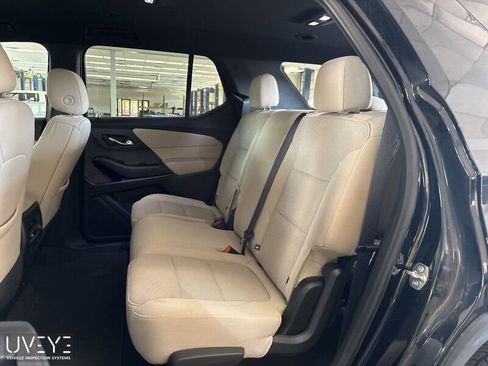 Used 2023 Chevrolet Traverse LS w/ Midnight/Sport Edition FWD image 5