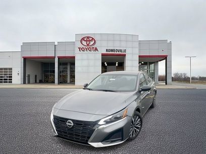 Used 2025 Nissan Altima 2.5 SV