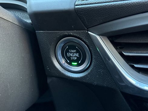 Used 2024 Buick Encore GX Sport Touring image 27