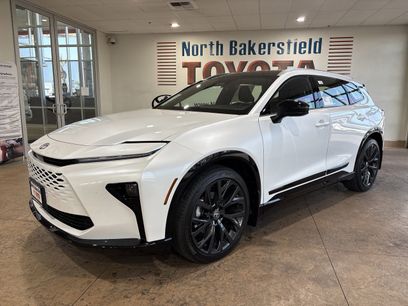 New 2025 Toyota Crown Signia