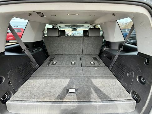 Used 2018 Chevrolet Tahoe LT AWD/4WD image 19