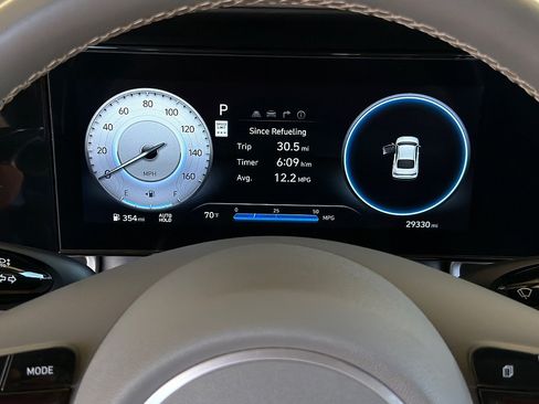 Certified 2025 Hyundai Elantra SEL FWD image 11