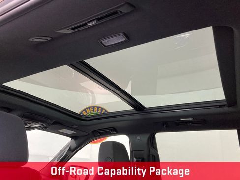 Used 2023 Chevrolet Tahoe Z71 w/ Off-Road Capability Package AWD/4WD image 19