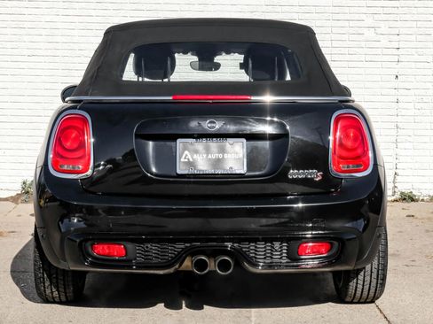 Used 2019 MINI Cooper S image 8
